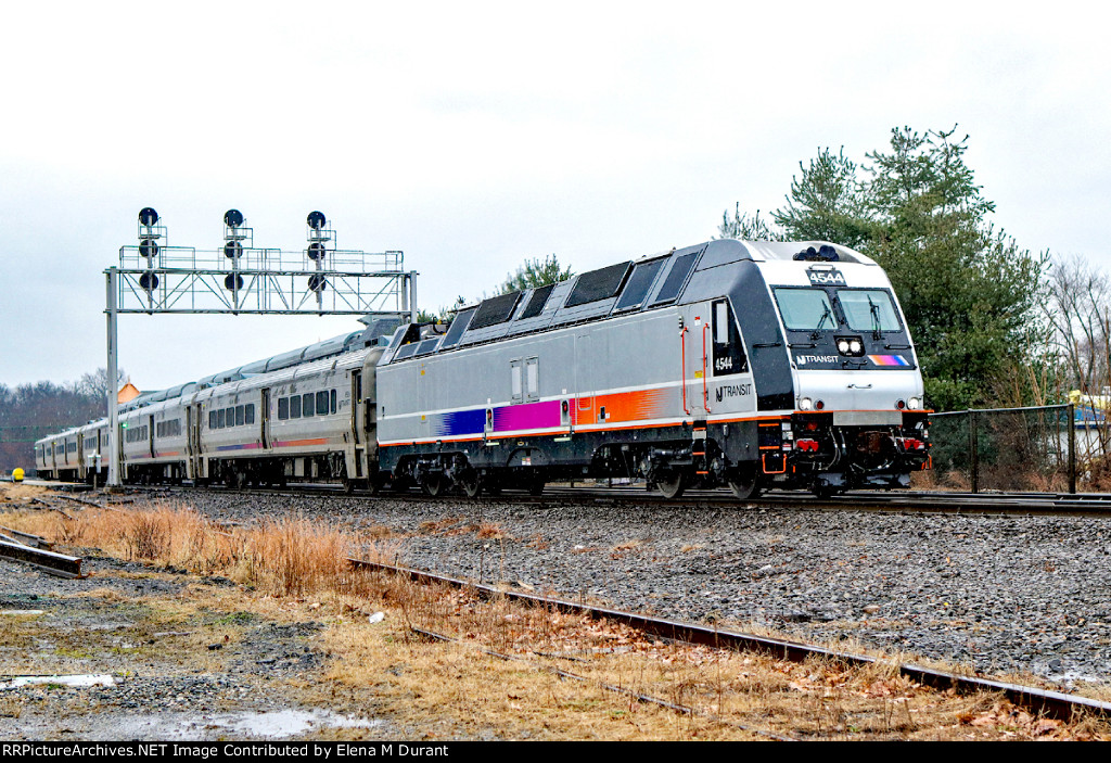 NJT 4544 on train 1155